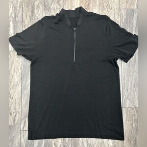 Lululemon men’s Henley short sleeve